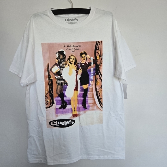Tops - NWT Clueless Graphic T-Shirt in White